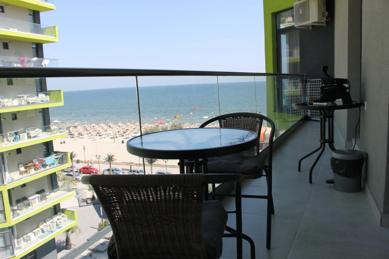 On Beach-Mamaia Residence Неводарі Екстер'єр фото