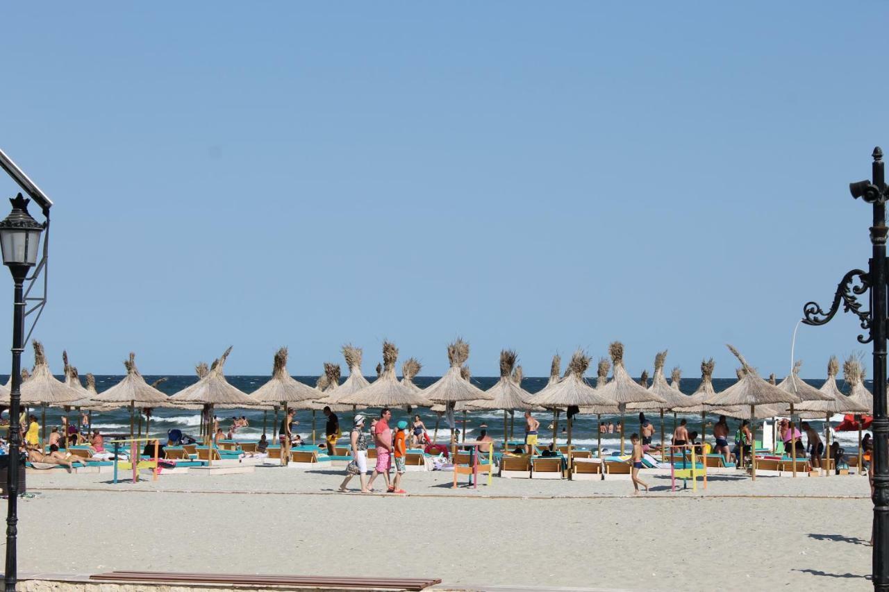 On Beach-Mamaia Residence Неводарі Екстер'єр фото