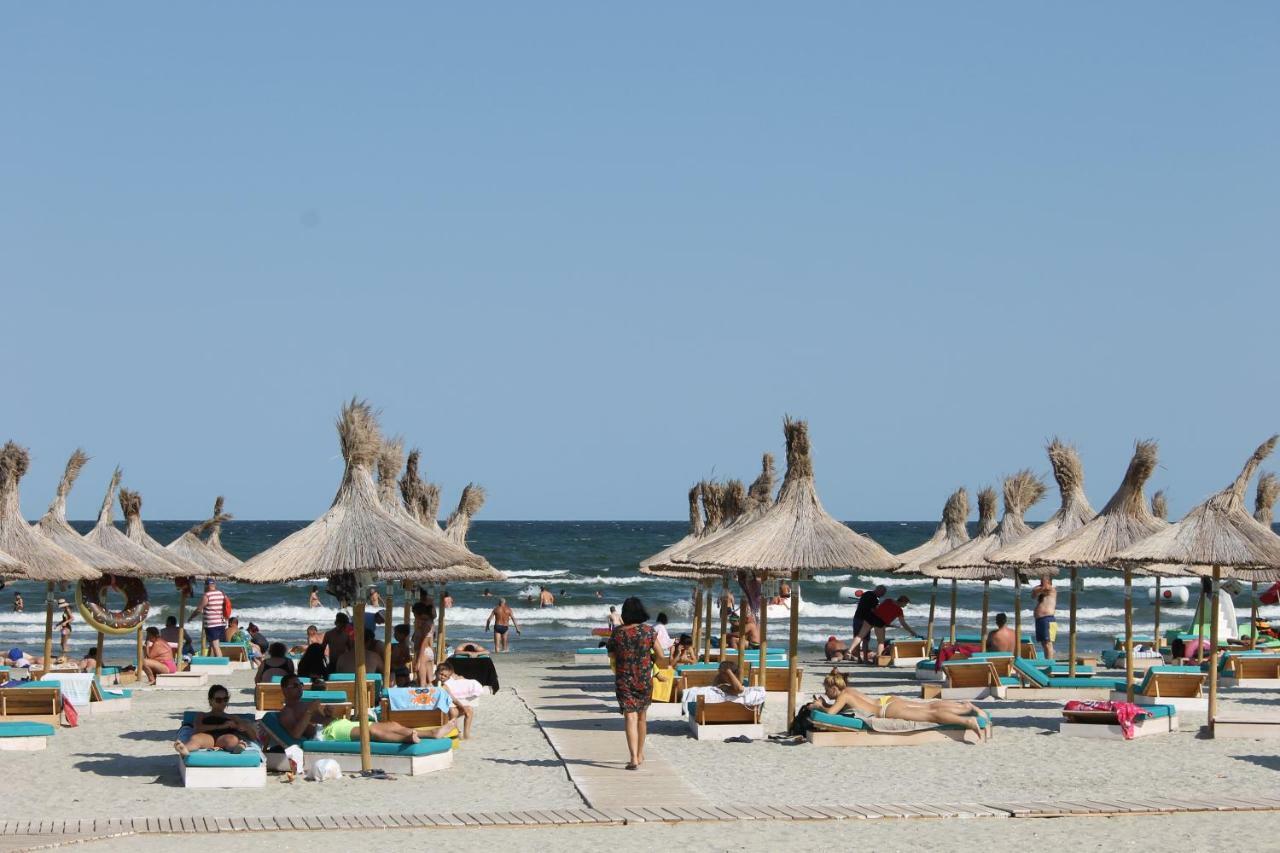 On Beach-Mamaia Residence Неводарі Екстер'єр фото